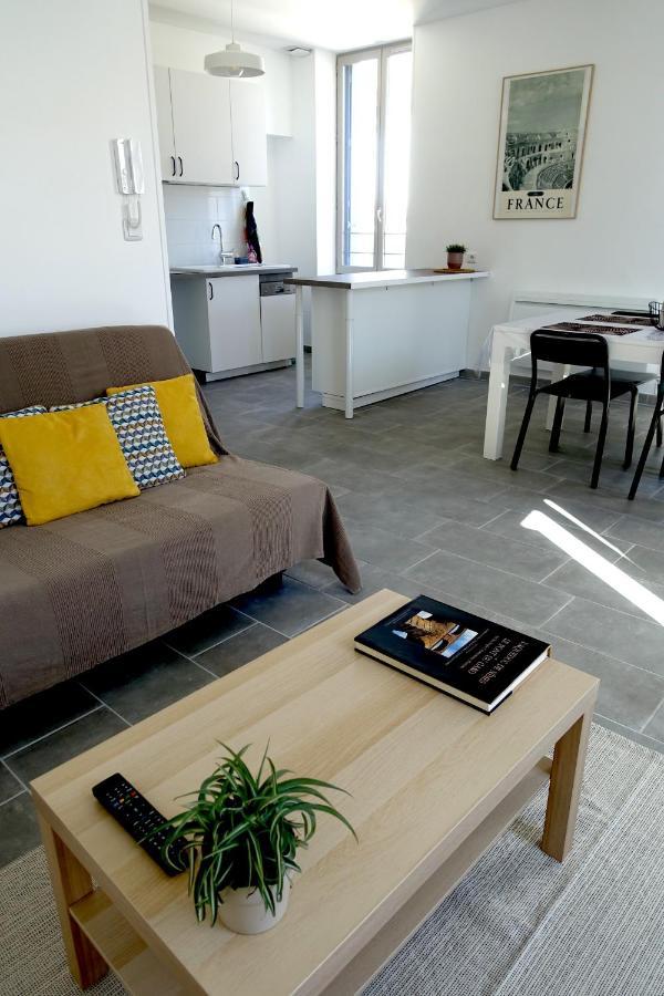 Maison Carree/Coeur Historique De Nimes - Superbe Appt 55M² Eksteriør billede