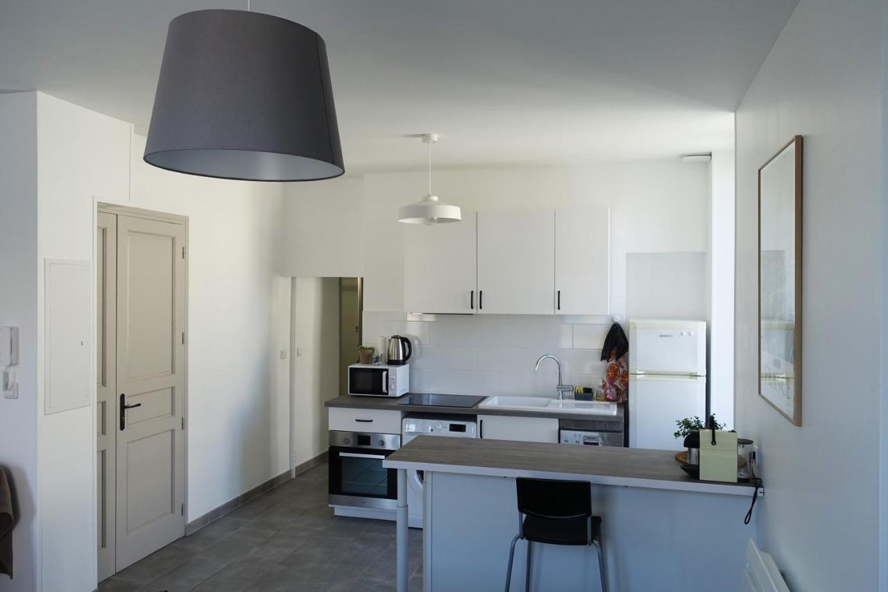Maison Carree/Coeur Historique De Nimes - Superbe Appt 55M² Eksteriør billede